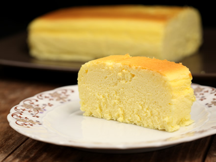 Light mousse cheesecake recipe, easiest cheesecake, low sugar cheesecake, lemon mousse cheesecake, baked cheesecake recipe, delicate creamy cheesecake, “Buretel” cheesecake